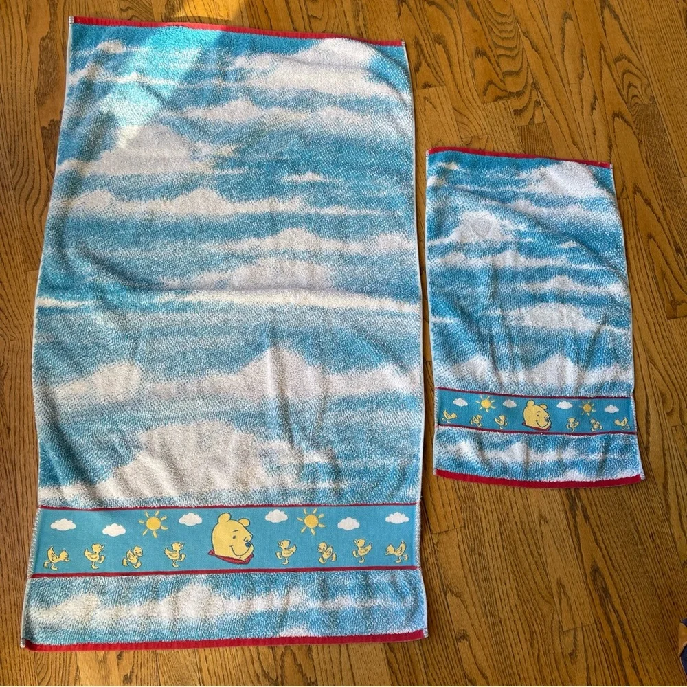 Winnie the Pooh 2 Piece Bath Set Bath Towel and Hand Towel Ducks Clouds